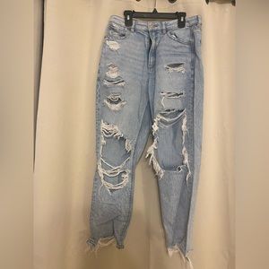 American eagle ripped jeans